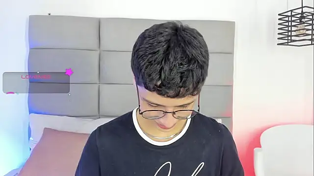 JoshClaarktt online show from 03/29/26, 04:12