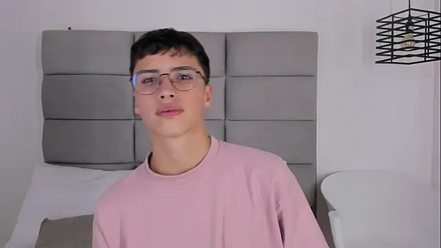 JoshClaarktt online show from 05/24/26, 04:06