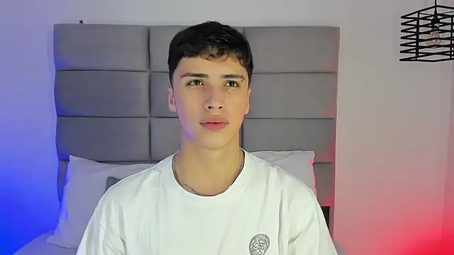 JoshClaarktt online show from 07/11/26, 04:04
