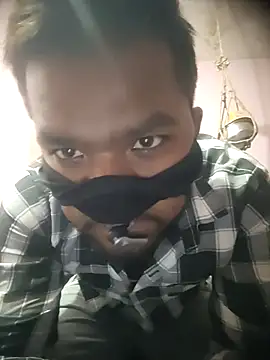 Aleeja begam online show from 12/18/25, 02:12