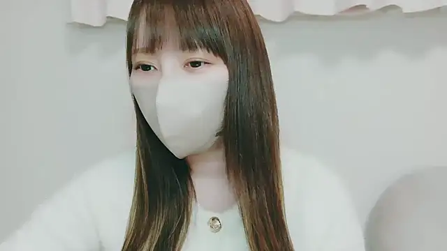 yuyuchan   online show from 12/23/25, 09:40