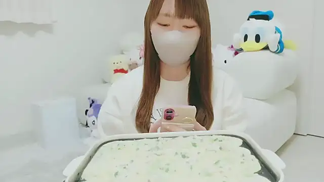 Snapshot of yuyuchan__ chatting on 02/03/26, 12:32 yuyuchan online show from 02/03/26, 12:32