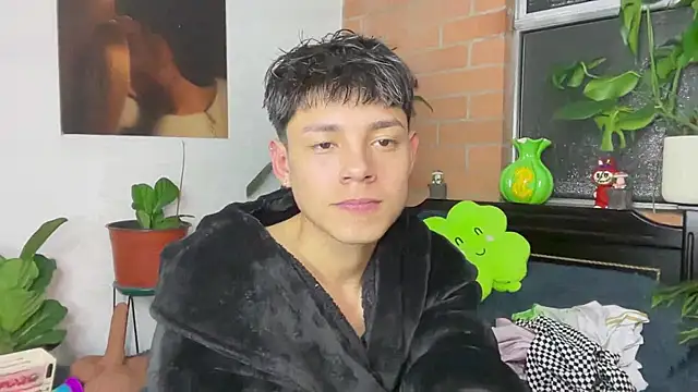 Andy Belier23 online show from 03/18/26, 05:43