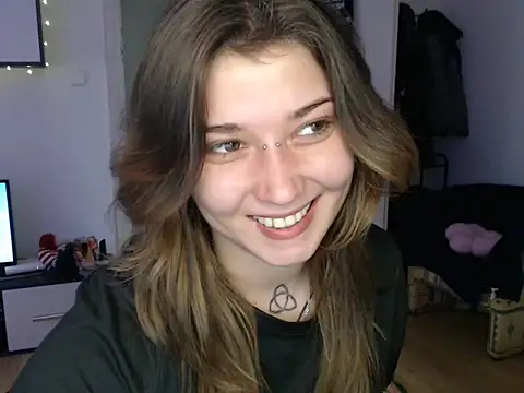 AlienforTwenty online show from 12/17/25, 09:04