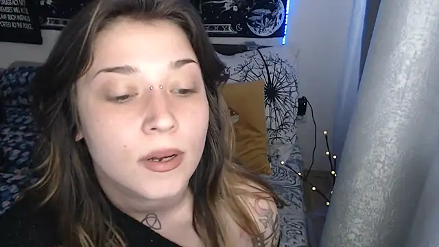 AlienforTwenty online show from 04/01/26, 09:54