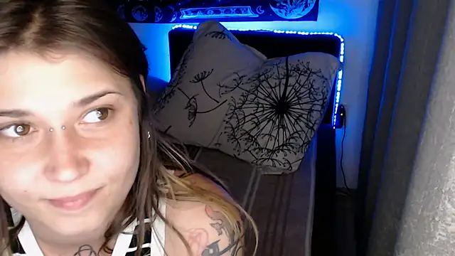 AlienforTwenty online show from 07/20/26, 11:07