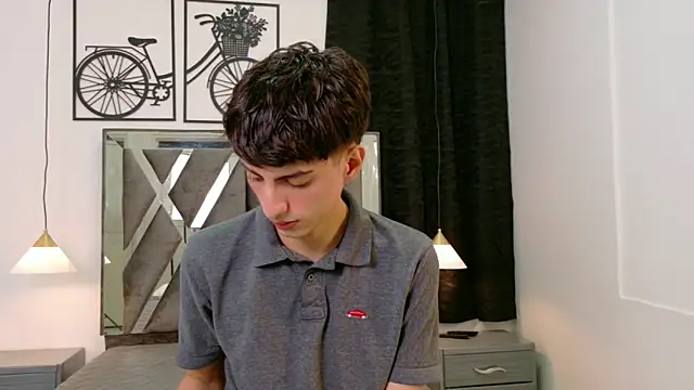 Martin Williams online show from 12/19/25, 12:12