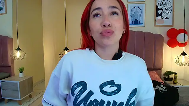 Celestee15  online show from 03/17/26, 11:24