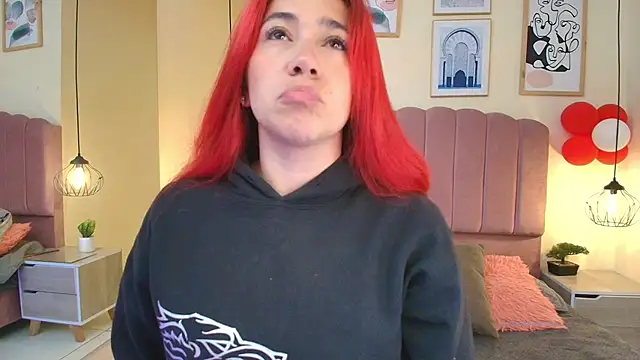 Celestee15  online show from 03/18/26, 11:35