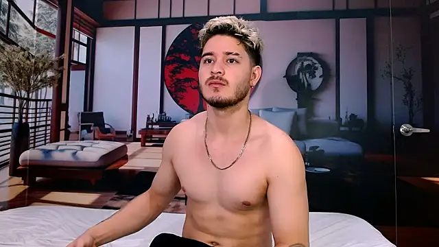 RayanLynxx online show from 01/14/26, 08:25