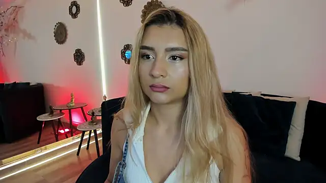 Morgan Lux online show from 01/11/26, 01:38