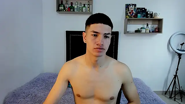 Snapshot of Nico_Nocturne chatting on 12/17/25, 08:48 Nico Nocturne online show from 12/17/25, 08:48