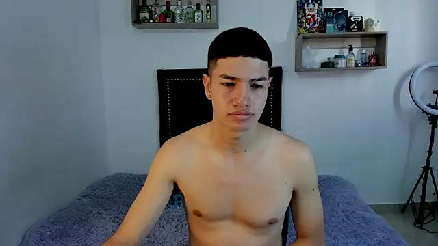 Snapshot of Nico_Nocturne chatting on 12/19/25, 08:27 Nico Nocturne online show from 12/19/25, 08:27