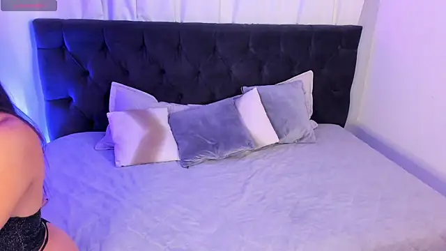 nova velvet online show from 01/07/26, 11:56