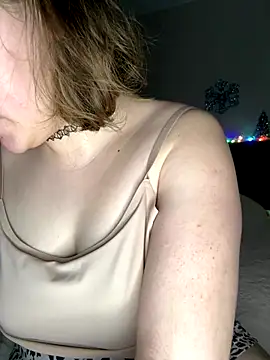 MelisaDreams online show from 12/19/25, 01:51