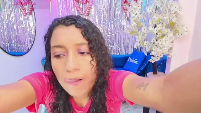 Nina willyams online show from 12/23/25, 03:48