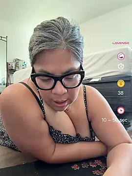 BettyWhispers online show from 05/20/26, 08:15