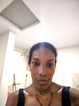 Shaara bloommy online show from 12/15/25, 04:06