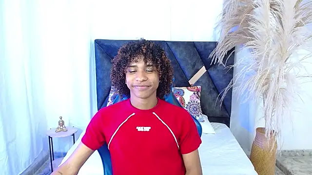 angelll18  online show from 01/16/26, 08:24