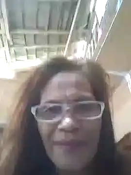 Snapshot of Petite_elise chatting on 01/07/26, 05:54 Petite elise online show from 01/07/26, 05:54