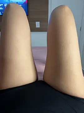 privsloirinha online show from 05/21/26, 03:46