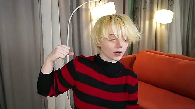 KellyKik online show from 01/15/26, 01:48