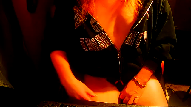 GoodGirlKelly online show from 02/28/26, 01:28