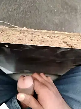 hardi9048 online show from 01/17/26, 07:57