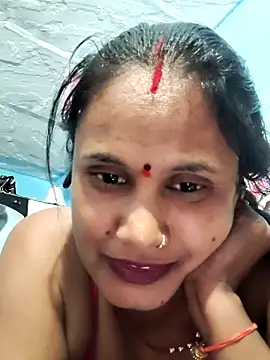 Akanksha soni online show from 02/05/26, 09:36