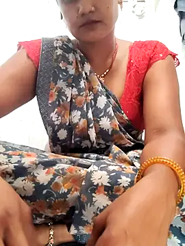 Snapshot of Akanksha_soni chatting on 05/05/26, 07:49 Akanksha soni online show from 05/05/26, 07:49