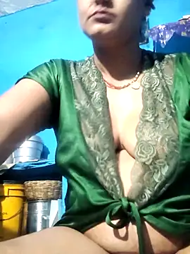 Snapshot of Akanksha_soni chatting on 05/16/26, 06:17 Akanksha soni online show from 05/16/26, 06:17