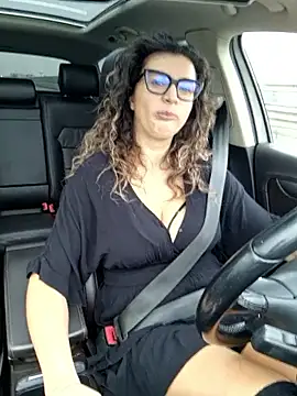 Snapshot of MiraBennet chatting on 02/16/26, 07:37 MiraBennet online show from 02/16/26, 07:37