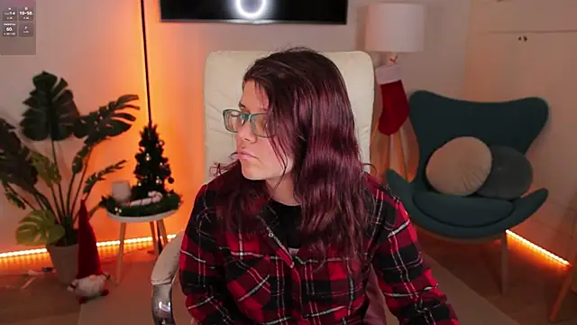 Ariell Mini online show from 12/17/25, 06:41