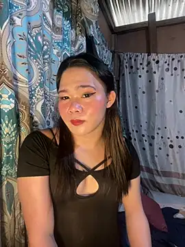 whirl girl online show from 07/19/26, 02:37