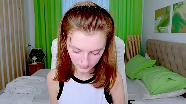 Miss Alisa  online show from 02/01/26, 02:15