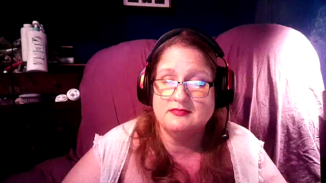 jade-belle online show from 02/16/26, 07:26