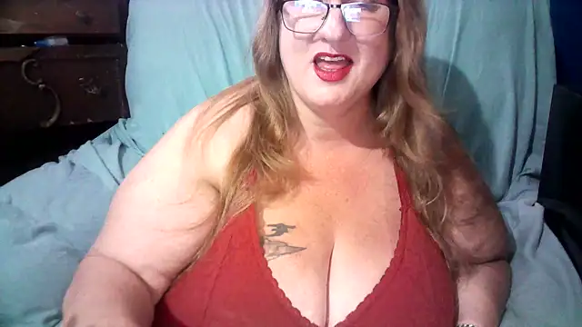 Snapshot of jade-belle chatting on 06/10/26, 06:12 jade-belle online show from 06/10/26, 06:12