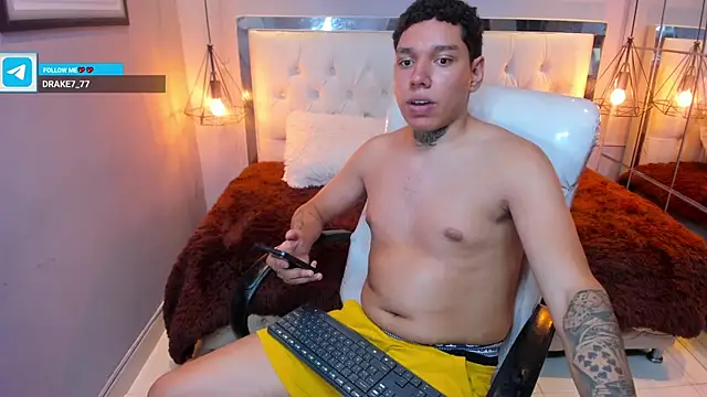 Snapshot of drake_miller7 chatting on 01/08/26, 05:21 drake miller7 online show from 01/08/26, 05:21