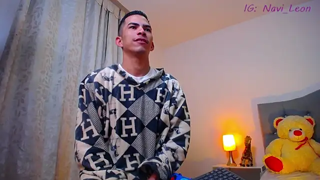 TOMBOYSEXX online show from 02/02/26, 10:14