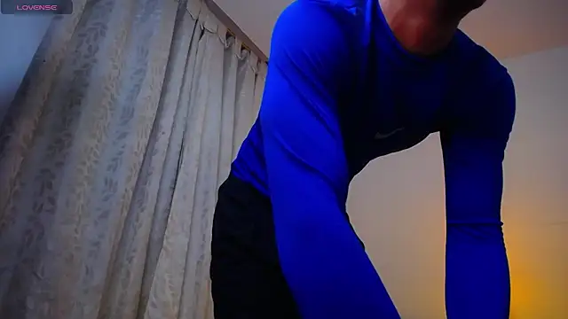 TOMBOYSEXX online show from 02/06/26, 04:50