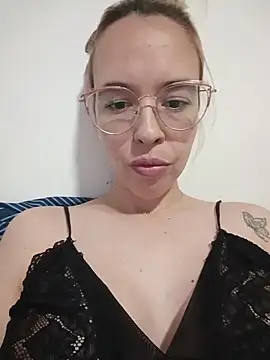 Snapshot of Zairablon chatting on 02/23/26, 05:05 Zairablon online show from 02/23/26, 05:05