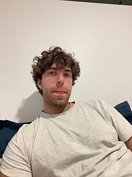 icyninesix online show from 12/17/25, 11:27