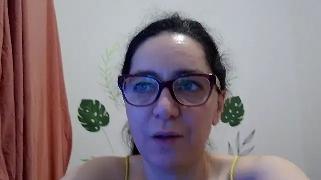 anngelle online show from 04/22/26, 05:32