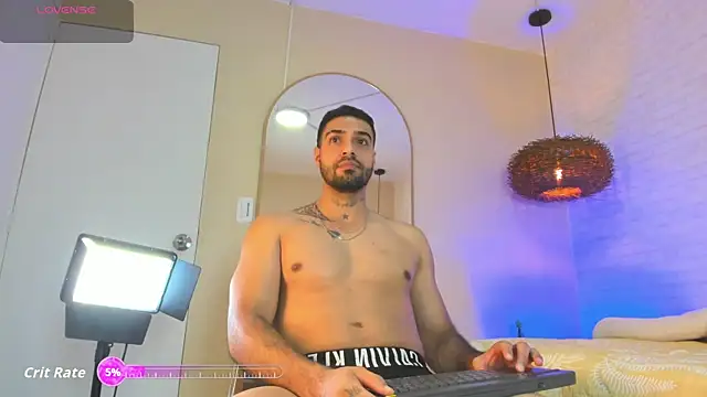 Snapshot of jacob_oconner29 chatting on 12/19/25, 12:23 jacob oconner29 online show from 12/19/25, 12:23