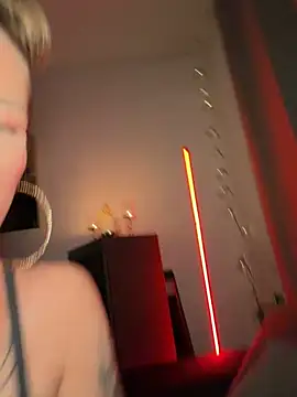 vinique99 online show from 02/19/26, 10:39