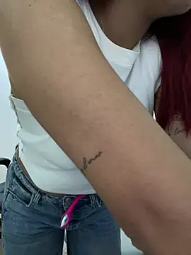 Snapshot of Zarahs_Blare1 chatting on 02/03/26, 01:59 Zarahs Blare1 online show from 02/03/26, 01:59