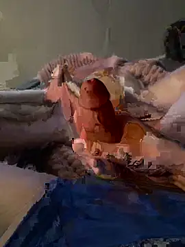 Snapshot of MrRedOne chatting on 03/28/26, 02:33 MrRedOne online show from 03/28/26, 02:33