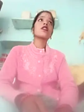 Snapshot of Juli_pande chatting on 01/12/26, 04:29 Juli pande online show from 01/12/26, 04:29