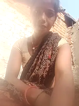 Snapshot of Juli_pande chatting on 01/15/26, 09:58 Juli pande online show from 01/15/26, 09:58