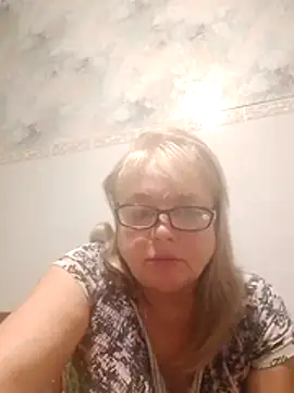 LinaLight88 online show from 12/19/25, 09:44